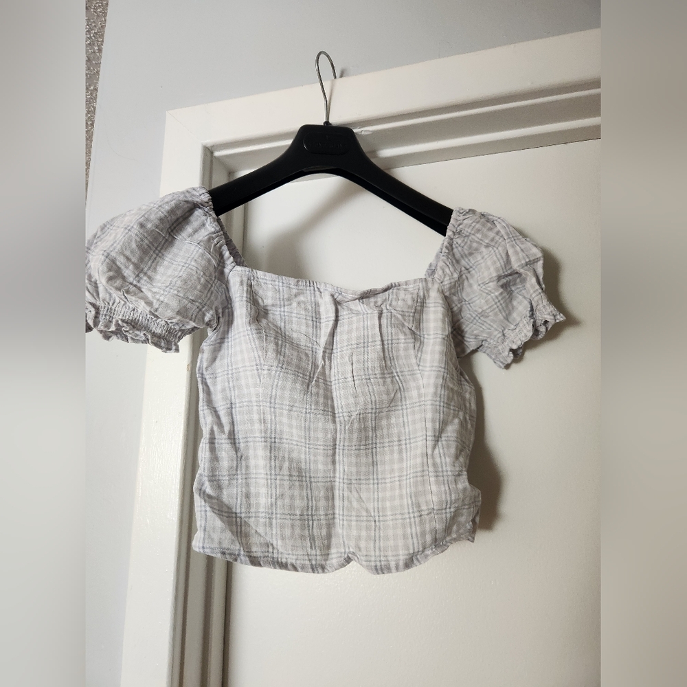 Abercrombie and Fitch, puff sleeve top, blue and white, size s